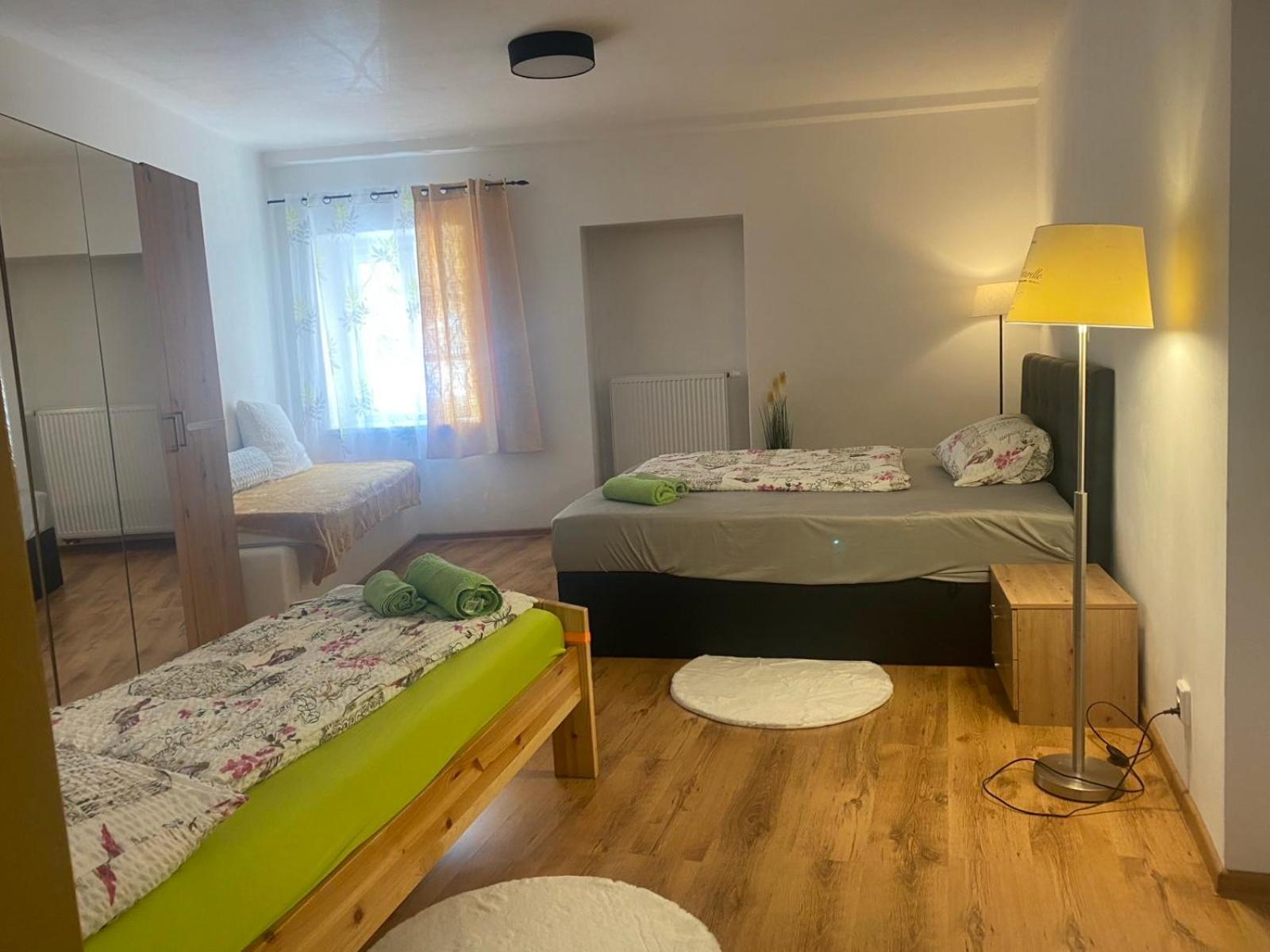 Apartment Am Schlosspark 2 Egra  Extérieur photo